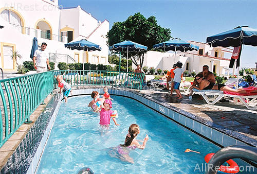 Pefkos Beach Hotel 19